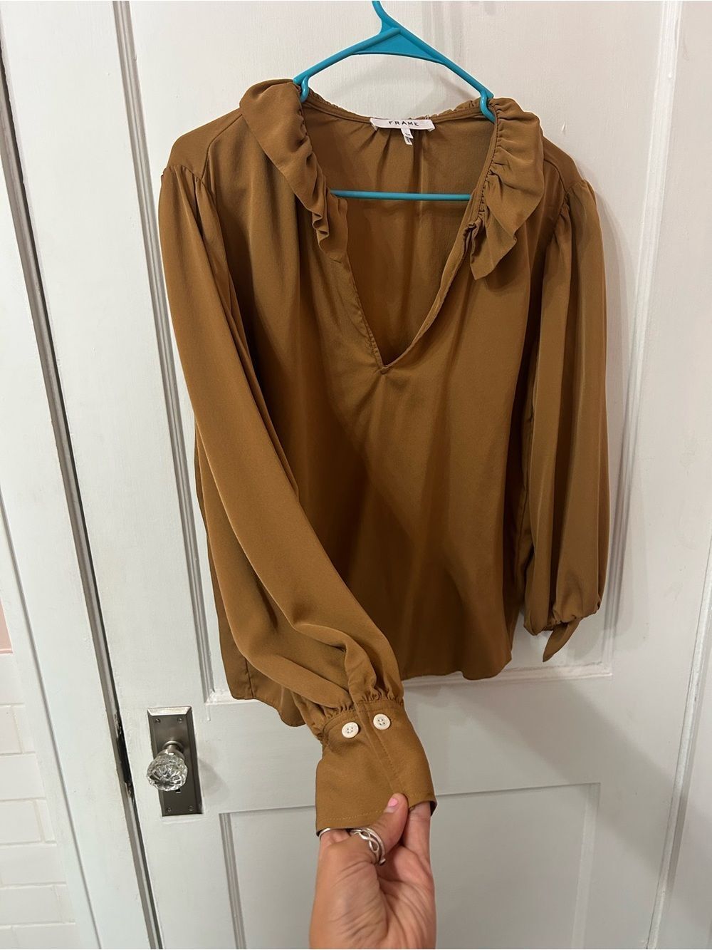 Frame Denim Ruffle V-Neck Blouse in Caramel Brown 100% silk - Picture 2 of 7